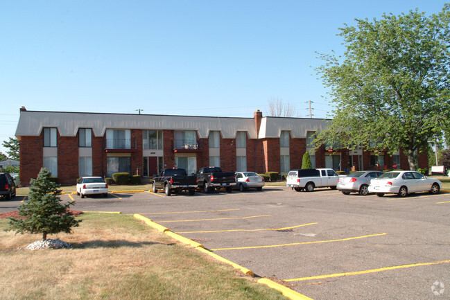 Building Photo - Heritage Square Apartments