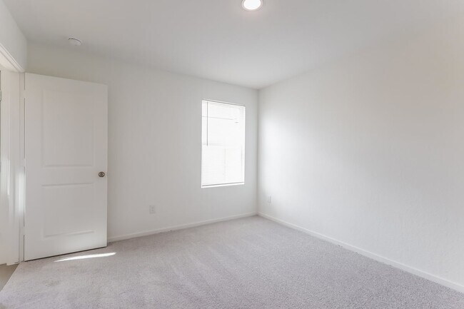 Foto del edificio - 8022 Biggio Ln