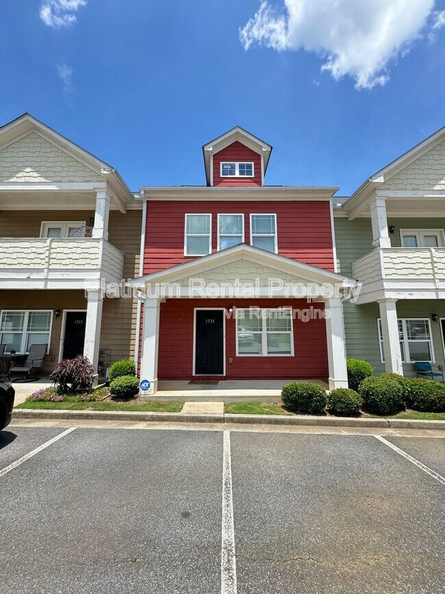 Building Photo - 1733 Brookside Lay Cir