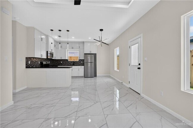 Foto del edificio - 1301 Woodland Trails