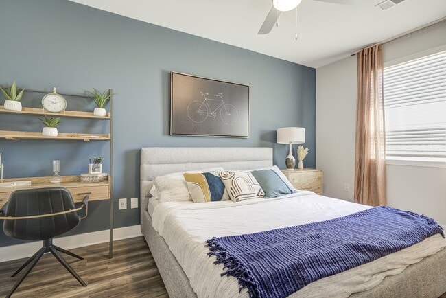Building Photo - Constellation Apartment Homes