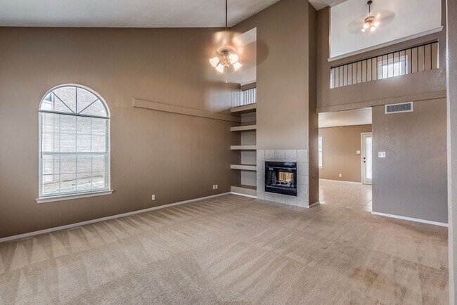 Foto del edificio - Charming 3-bedroom, 2.5-bathroom Home loca...