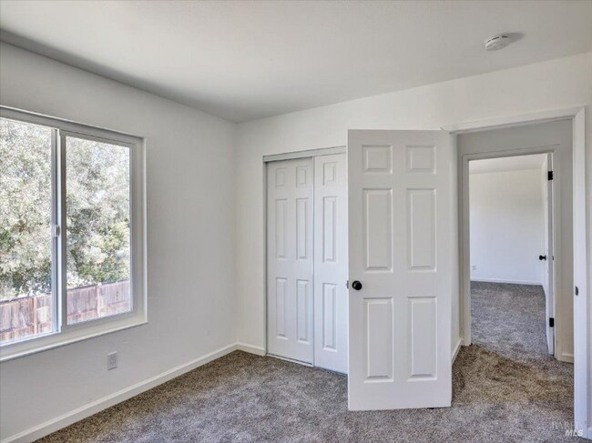 Building Photo - 837 Lightwood Ct