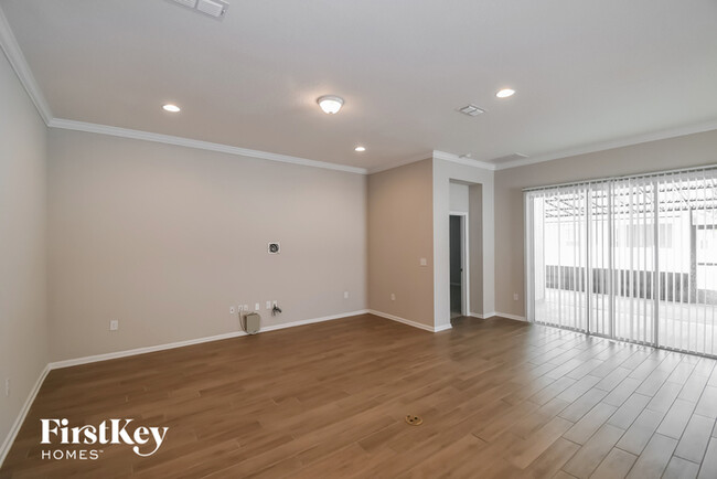 Building Photo - 95314 Creekstone Drive