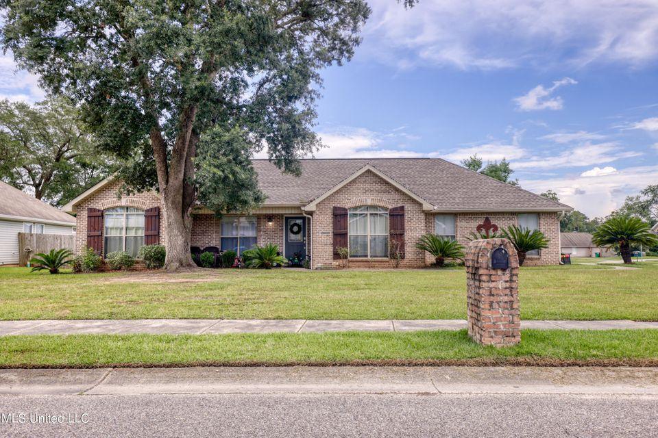 Primary Photo - 13629 Hidden Oaks Dr.