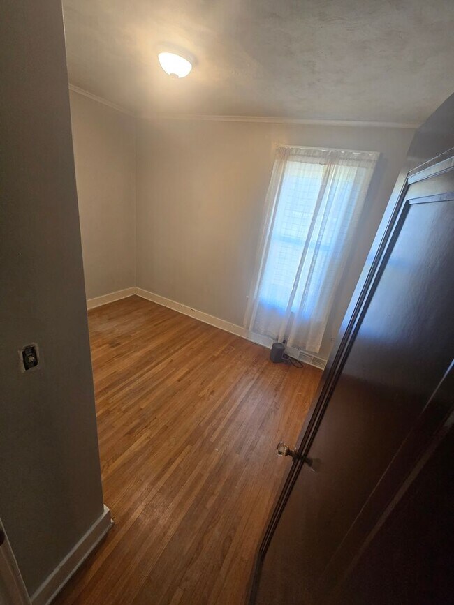 Foto del edificio - 2206 W Norfolk Ave