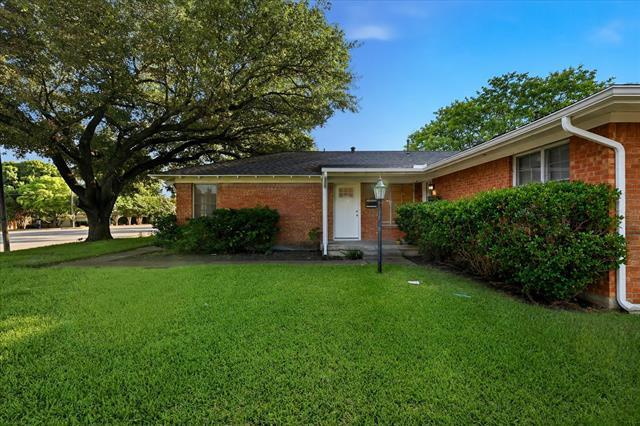Building Photo - 6607 E Mockingbird Ln
