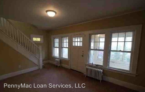 Building Photo - 170 Hillside Ter
