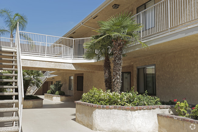 Building Photo - Cambridge Terrace Apartments