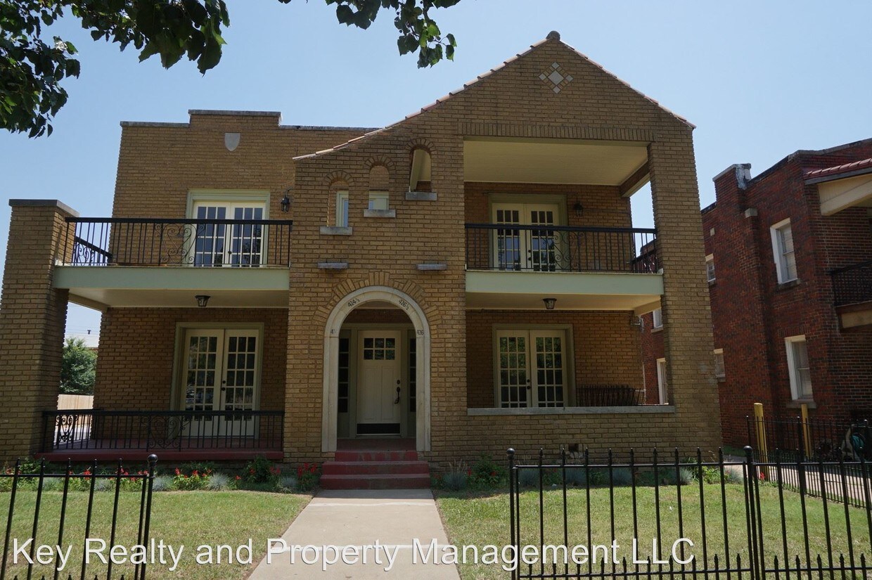 Foto principal - 424 NW 24th St