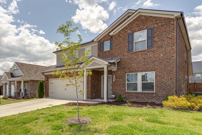 Building Photo - 490 Fall Creek Cir