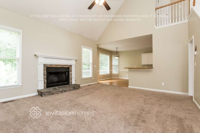Foto del edificio - 118 Thunder Ridge Ln