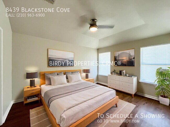 Foto del edificio - 8439 Blackstone Cove