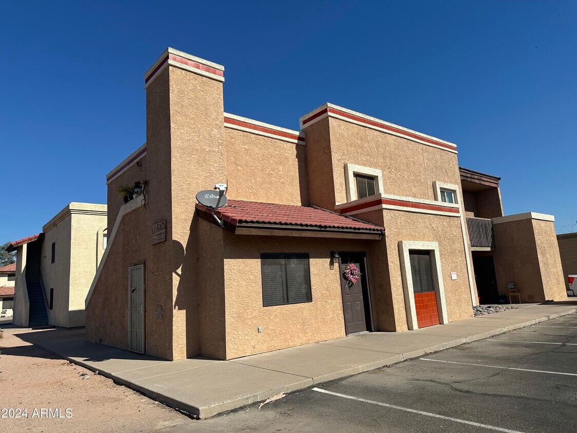 Primary Photo - 2650 E McKellips Rd