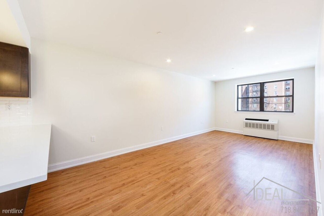 Primary Photo - 378 Lefferts Ave