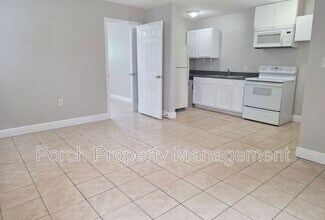 Building Photo - 1 Ellis Dr