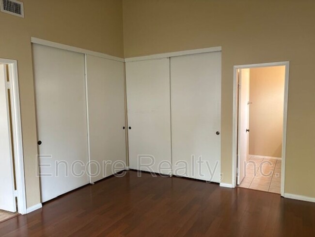 Building Photo - 234 Camino Vista Real