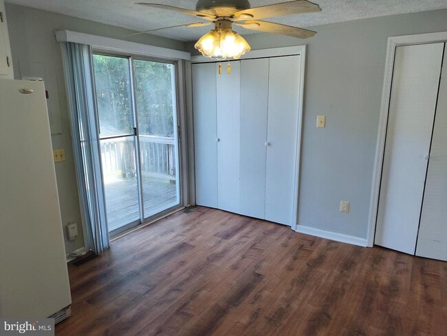 Foto del edificio - 636 York Ln SE