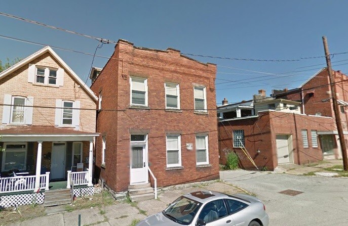 Primary Photo - 211 S 2nd St