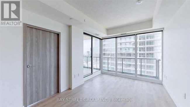 Building Photo - 95 McMahon Dr