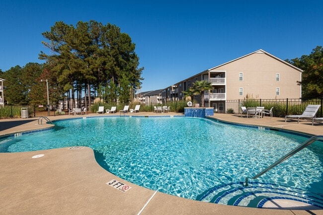 Building Photo - Waterford Apartments