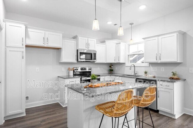 Building Photo - 2644 Rafiki Dr