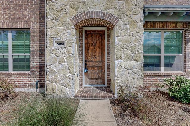 Building Photo - 2404 Jameson Ln