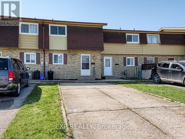 Photo du bâtiment - 1060 Canfield Crescent