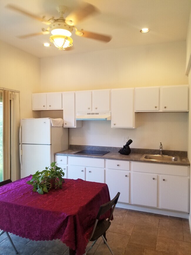 Building Photo - 7612 Linley Ln