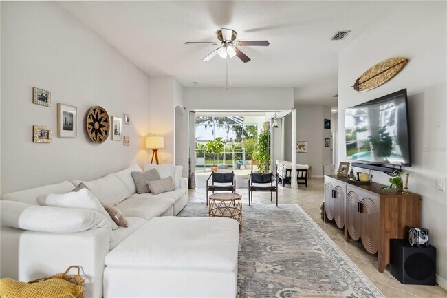 Foto del edificio - 12422 30th St Cir E