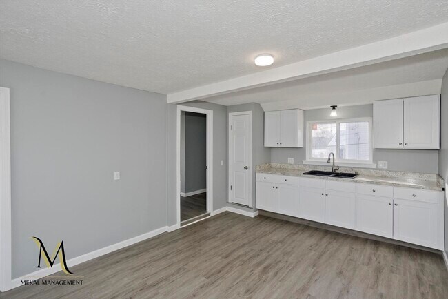 Foto del edificio - 131 Center St