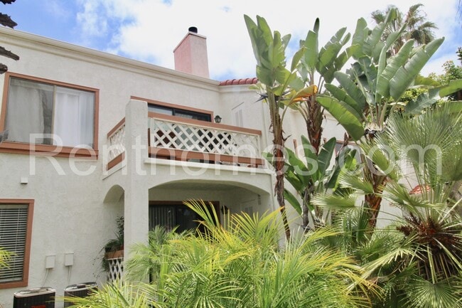 Building Photo - 9362 Twin Trails Dr