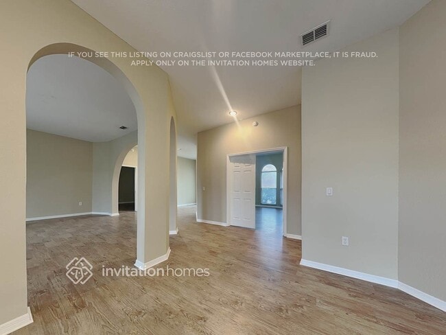 Foto del edificio - 2906 Aston Ave