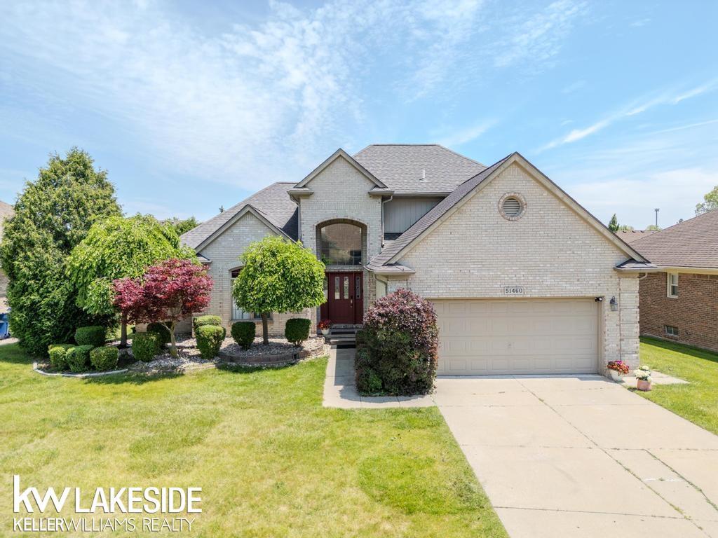 Primary Photo - 51460 Blue Spruce Dr