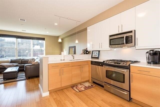 Foto principal - 1325 Adams St