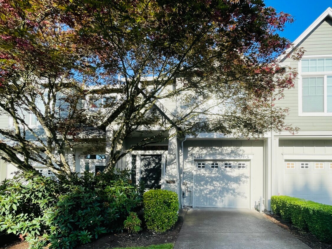 Primary Photo - 6327 SW Vinwood Terrace
