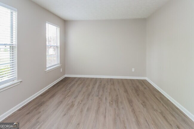 Foto del edificio - 964 Field View Dr