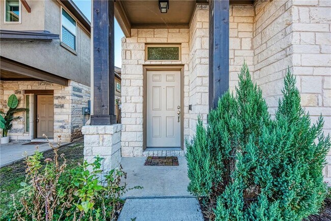 Building Photo - 3240 E Whitestone Blvd