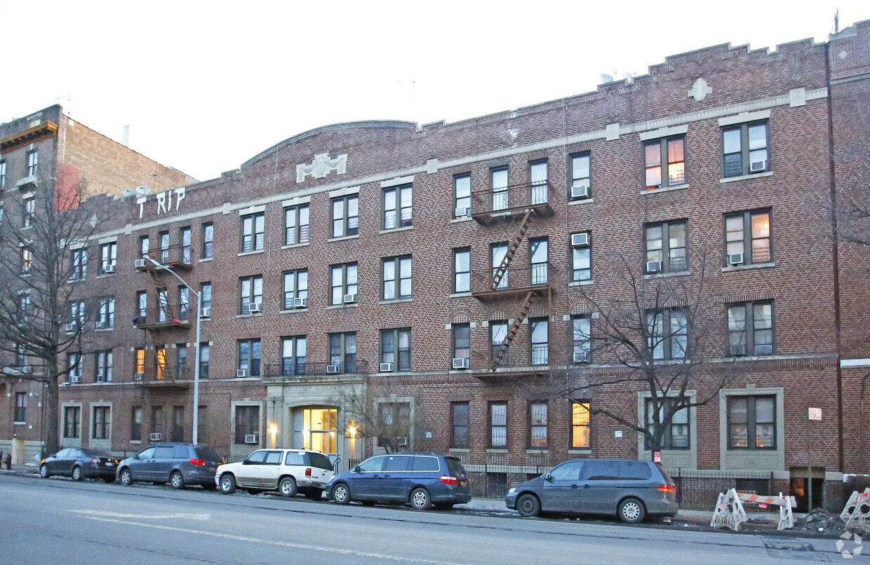 Primary Photo - 1479 Ocean Ave