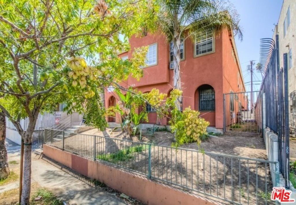 149 N Alexandria Ave, Los Angeles, CA 90004 Apartments 149 N