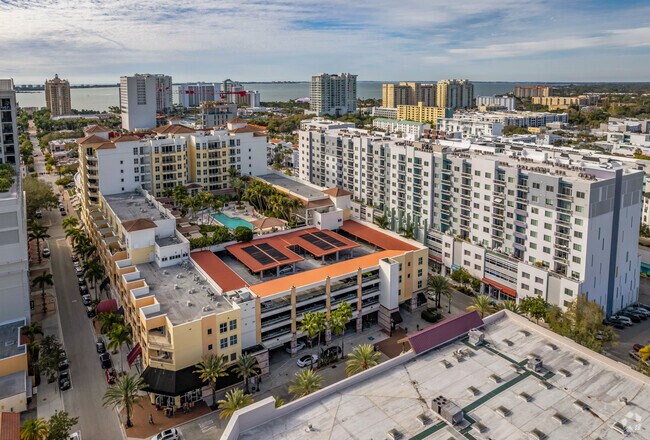 Aerial Photo - One Hundred Central