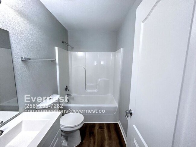 Foto del edificio - 139 Wethersfield Dr