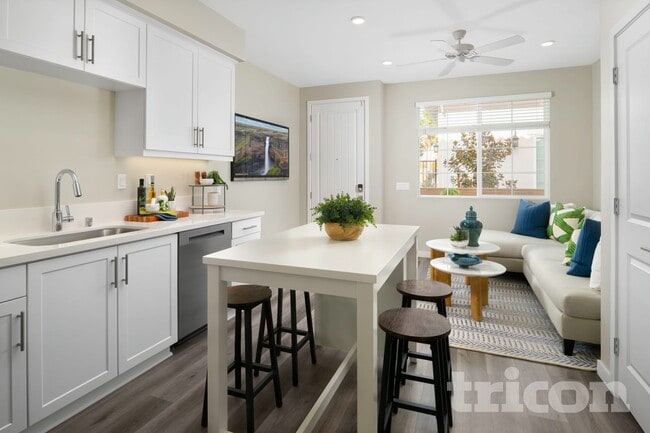 Interior Photo - Tricon Elk Grove