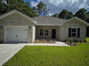 Building Photo - 2588 Kingston Rd