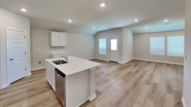 Building Photo - 8320 NW 61st St