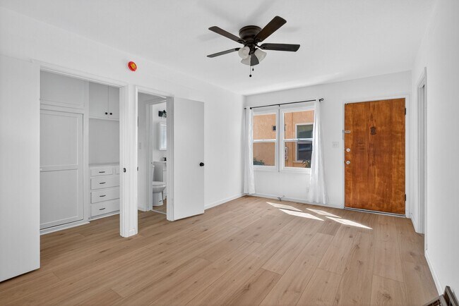 Foto del edificio - 3312 2nd St