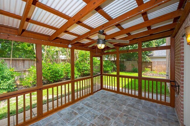 Foto del edificio - 3238 Enclave Ln