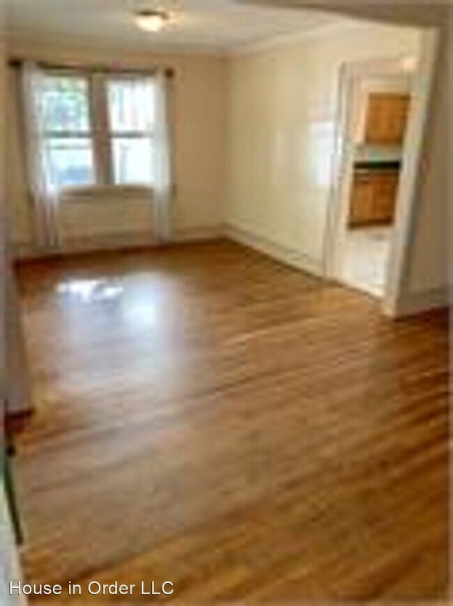 Building Photo - 2 br, 1 bath House - 43 Birch Street
