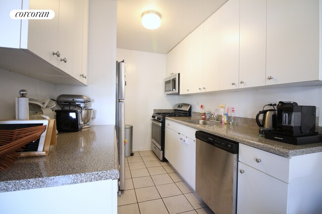 Foto del edificio - 175 W 90th St