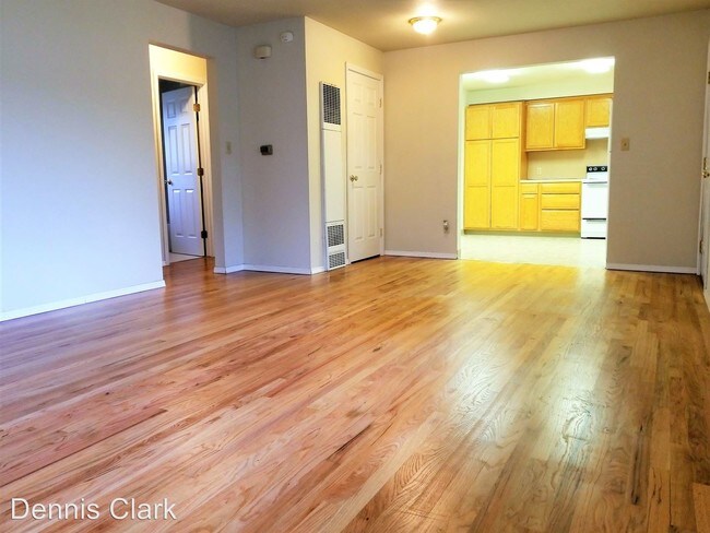 Foto del edificio - 1108 3rd St SE